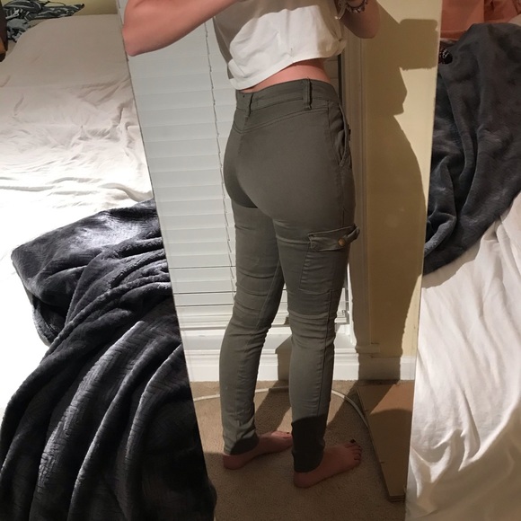 Green Cargo Skinny Pants - Picture 3 of 3